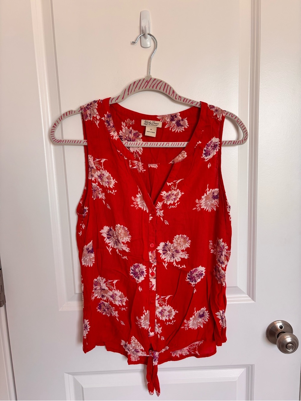 Lucky Brand Sleeveless Red Floral Tie-Front Top